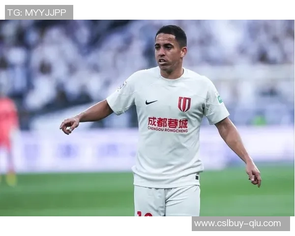 成都蓉城与首尔FC战平罗慕洛伤退泪洒赛场林加德与莱切特发生冲突